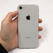 iPhone 8 Silver 64GB