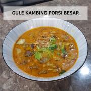 Goat curry large portion (2 people) HALAL (Gule kambing porsi besar)